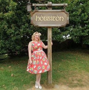 Meet your Posher, Lena